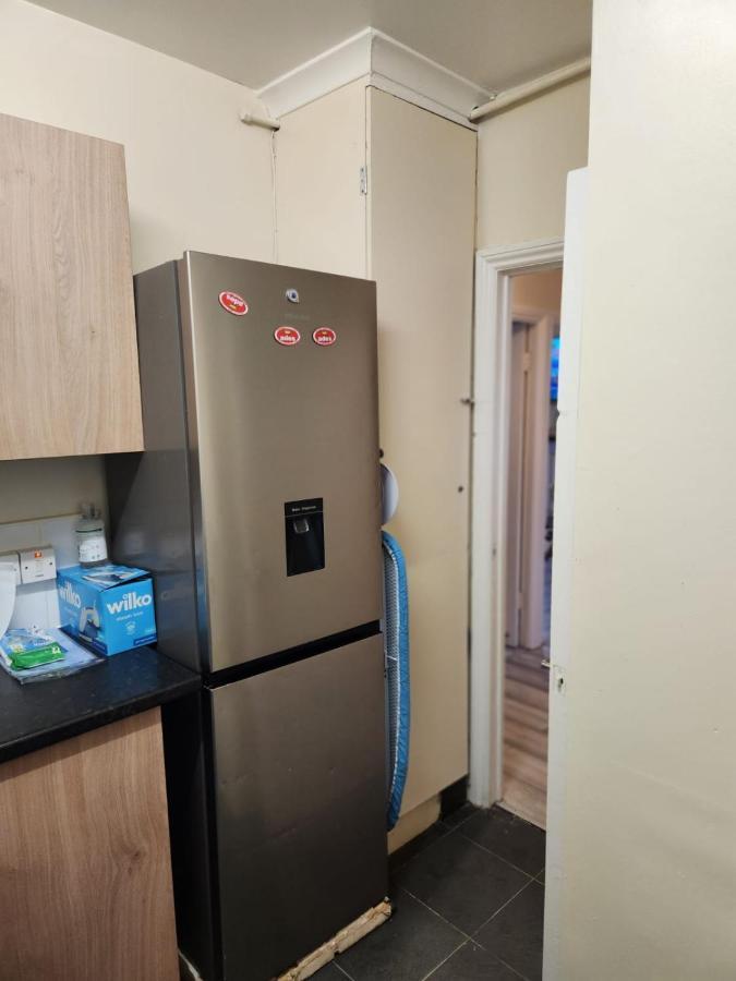 2-Bedroom Flat In Cutty-Sark, Greenwich ! London Exterior photo