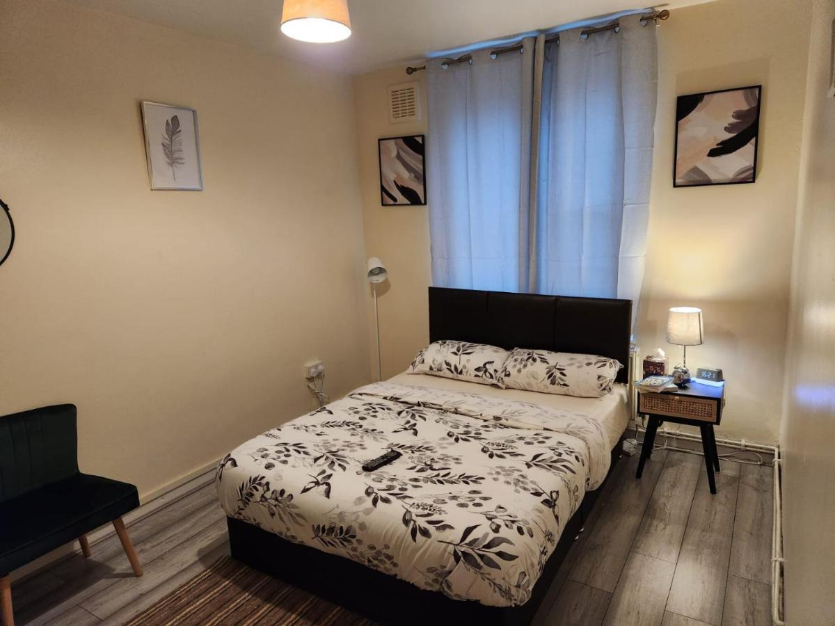 2-Bedroom Flat In Cutty-Sark, Greenwich ! London Exterior photo